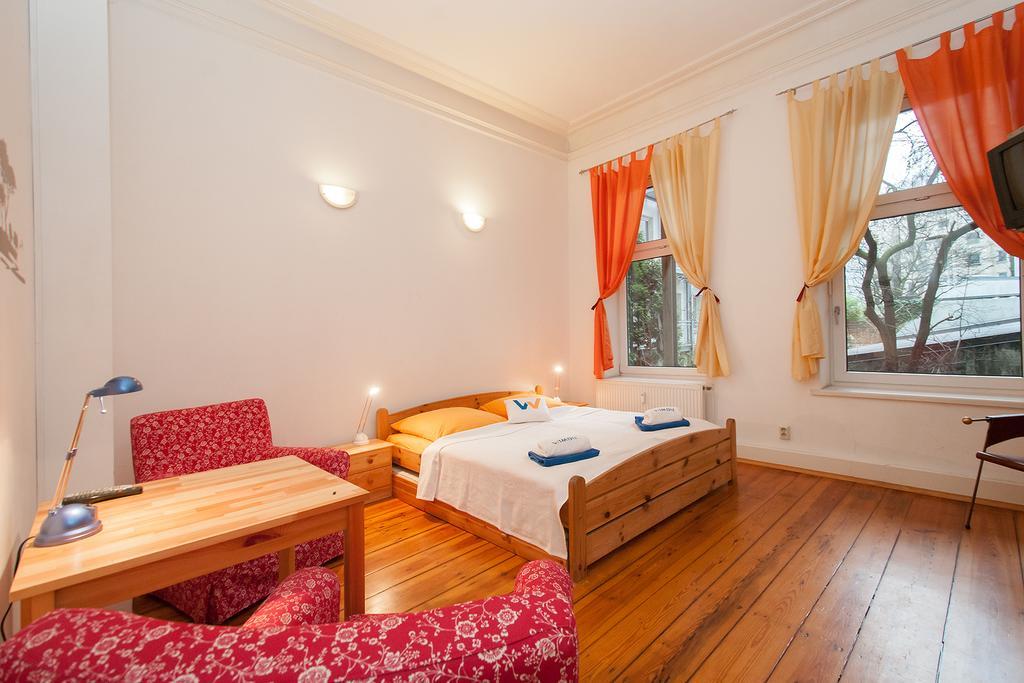 Gaestezimmer Am Hansaplatz Hamburg Bagian luar foto