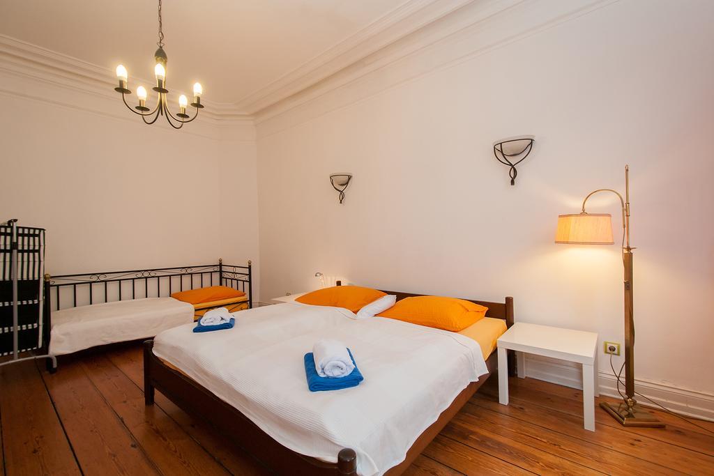 Gaestezimmer Am Hansaplatz Hamburg Ruang foto